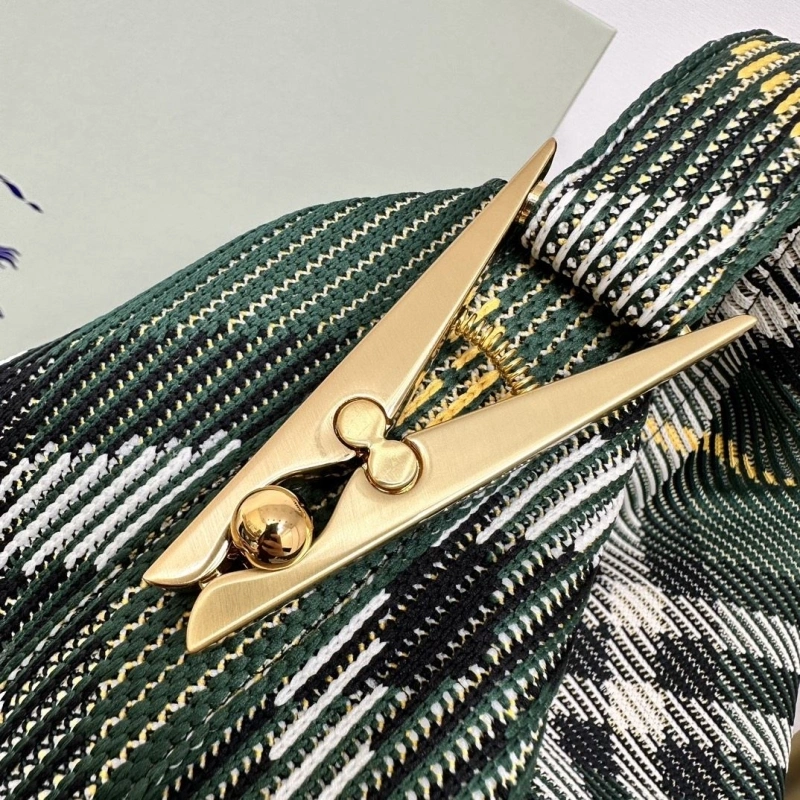 Burberry Top Handle Bags 4237F-0503