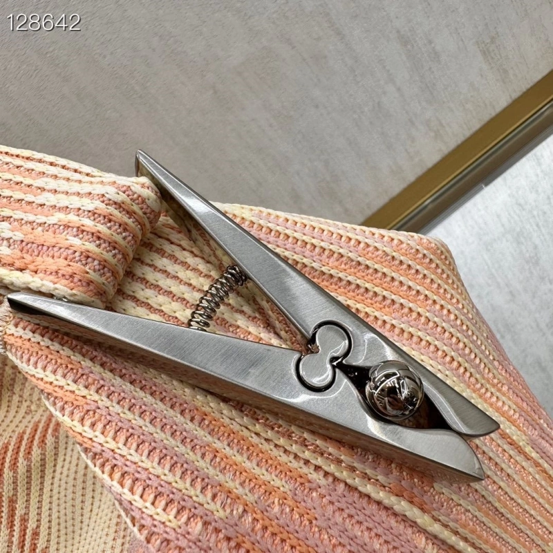 Burberry Top Handle Bags 4237F-0505