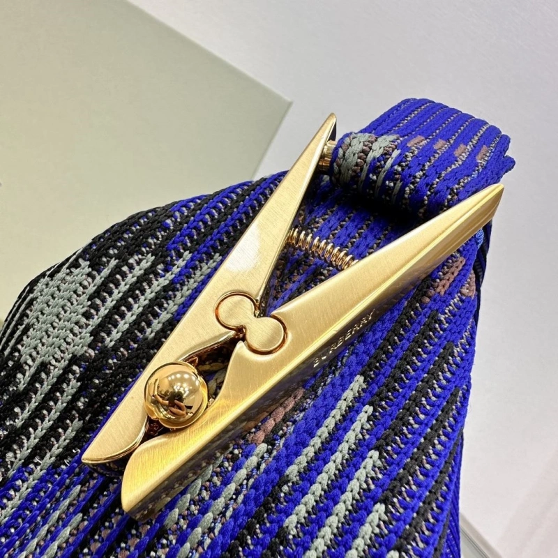 Burberry Top Handle Bags 4237F-0511