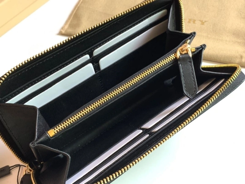 Burberry Wallets 4237F-0520