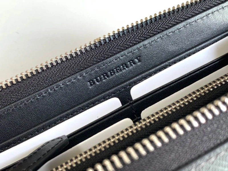 Burberry Wallets 4237F-0522