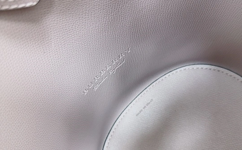 Burberry Bucket Bags 4237F-0524