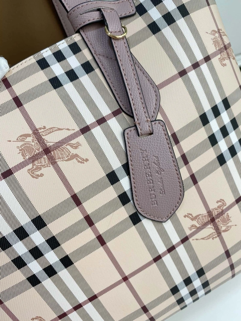 Burberry Shopping Bags 4237F-0533