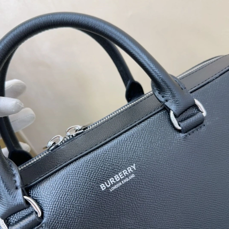 Mens Burberry Briefcases 4237F-0537