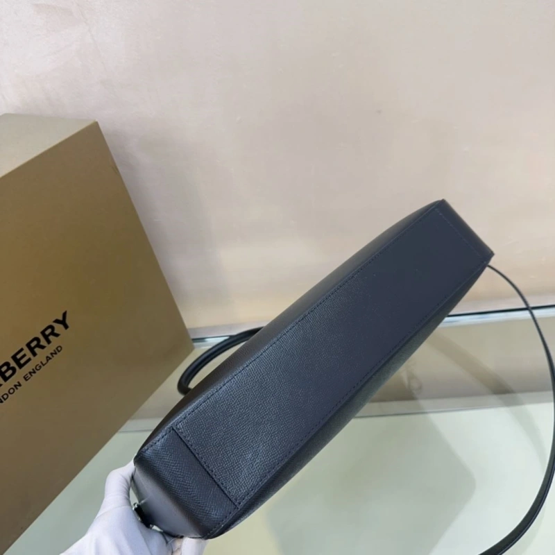 Mens Burberry Briefcases 4237F-0537