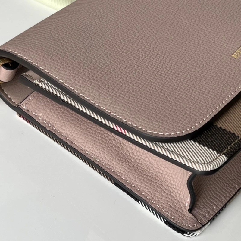Burberry Wallets 4237F-0539