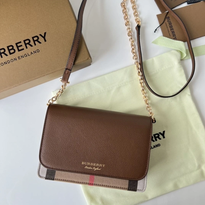 Burberry Wallets 4237F-0540