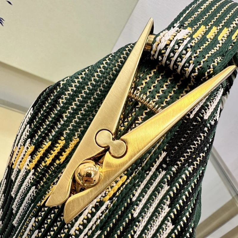 Burberry Top Handle Bags 4237H-0003