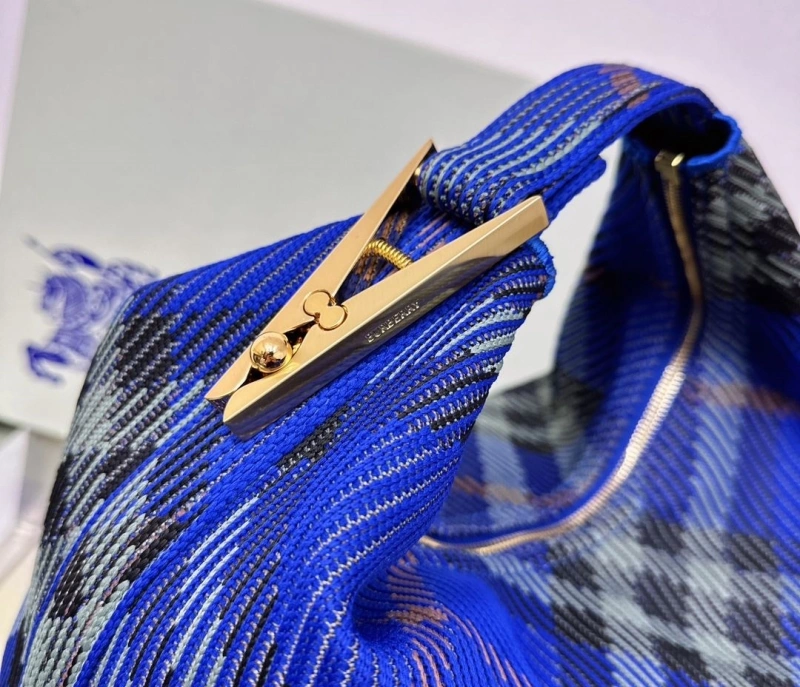 Burberry Top Handle Bags 4237H-0006