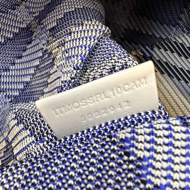 Burberry Top Handle Bags 4237H-0007