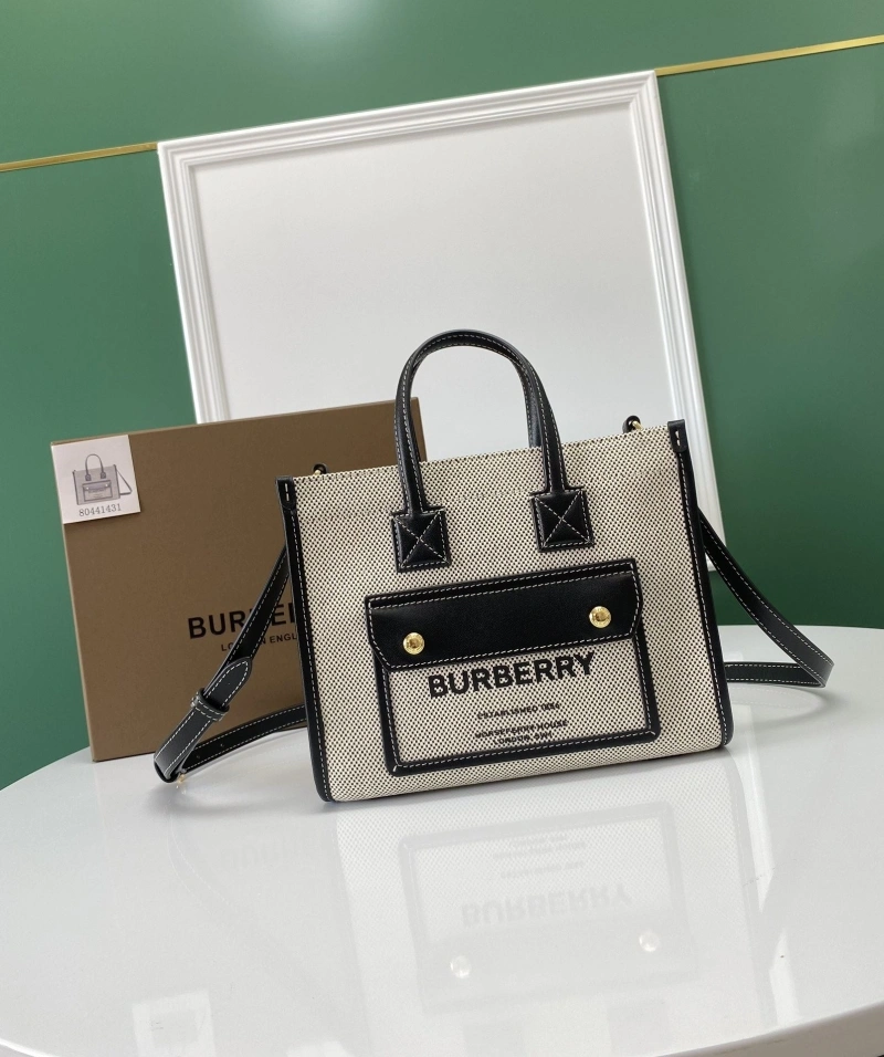 Burberry Shopping Bags 4237H-0024