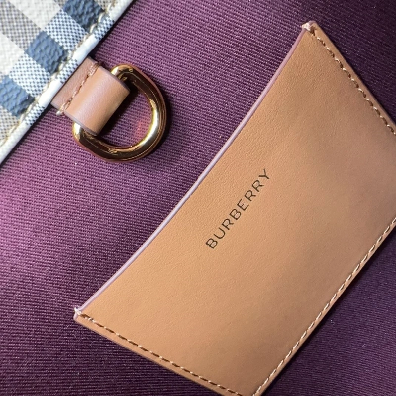 Burberry Shopping Bags 4237H-0087