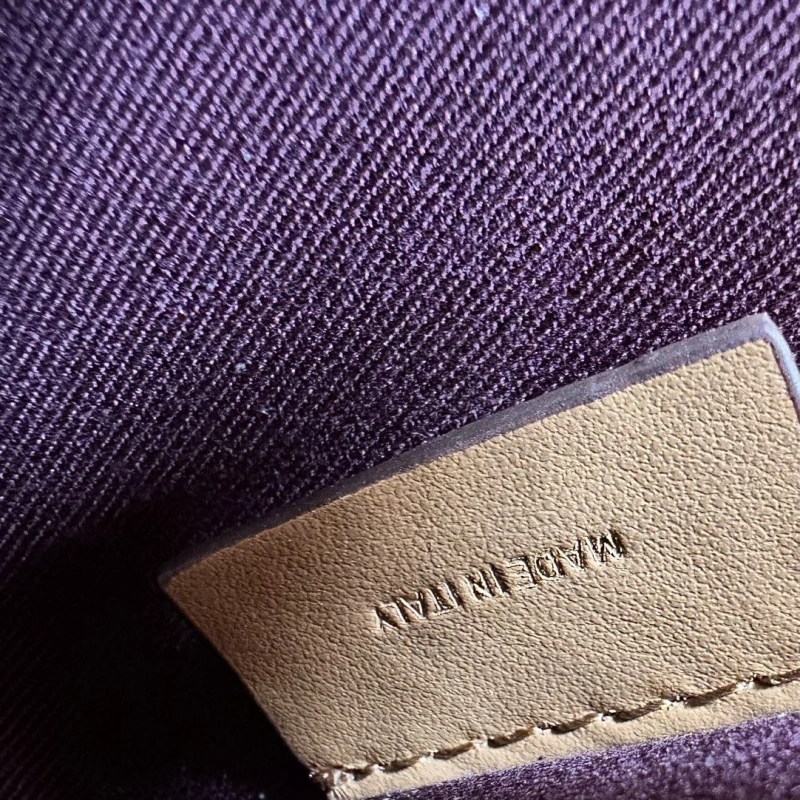 Burberry Shopping Bags 4237H-0087