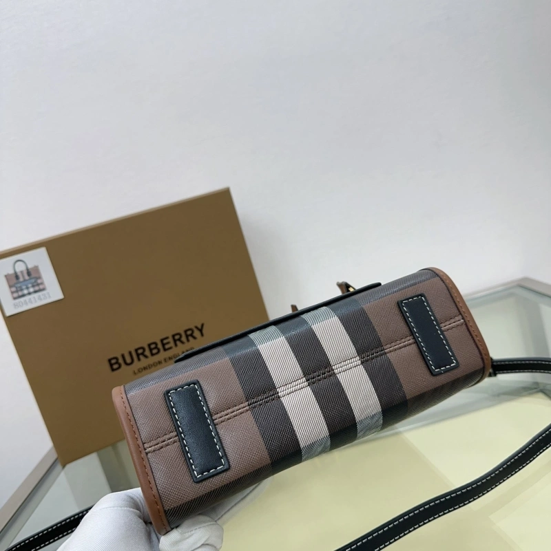 Burberry Shopping Bags 4237H-0088