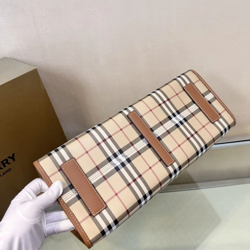 Burberry Shopping Bags 4237H-0089