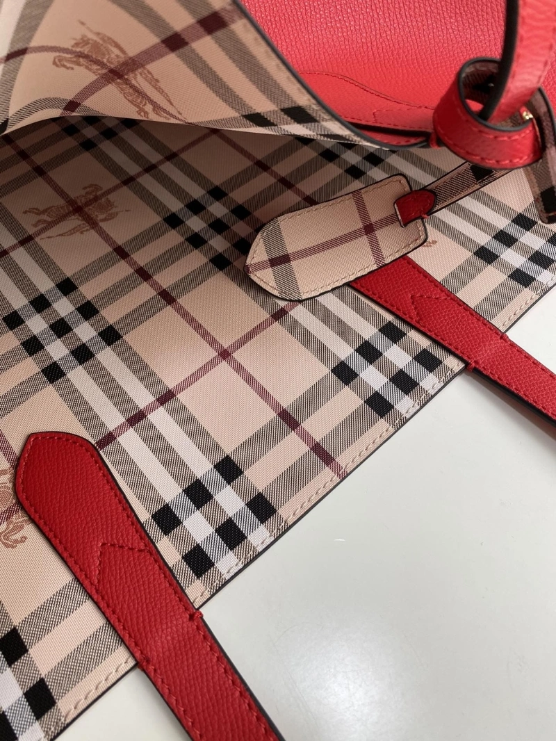 Burberry Shopping Bags 4237H-0091