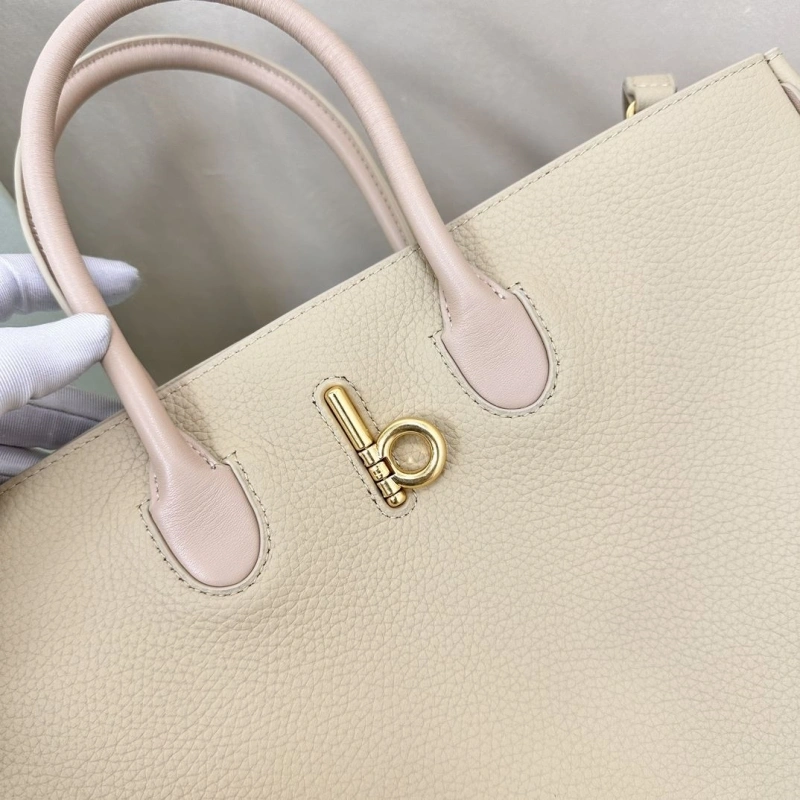 Burberry Shopping Bags 4237H-0098