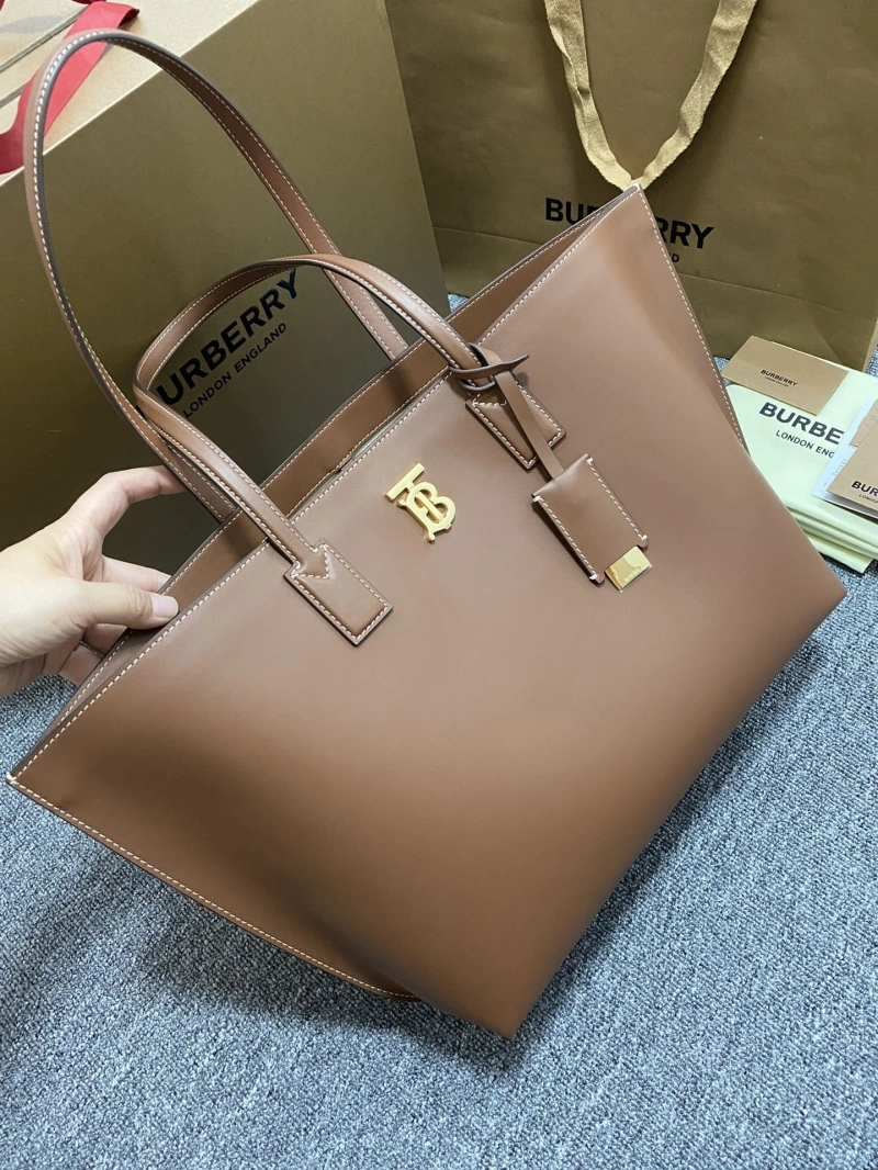 Burberry Shopping Bags 4237H-0114