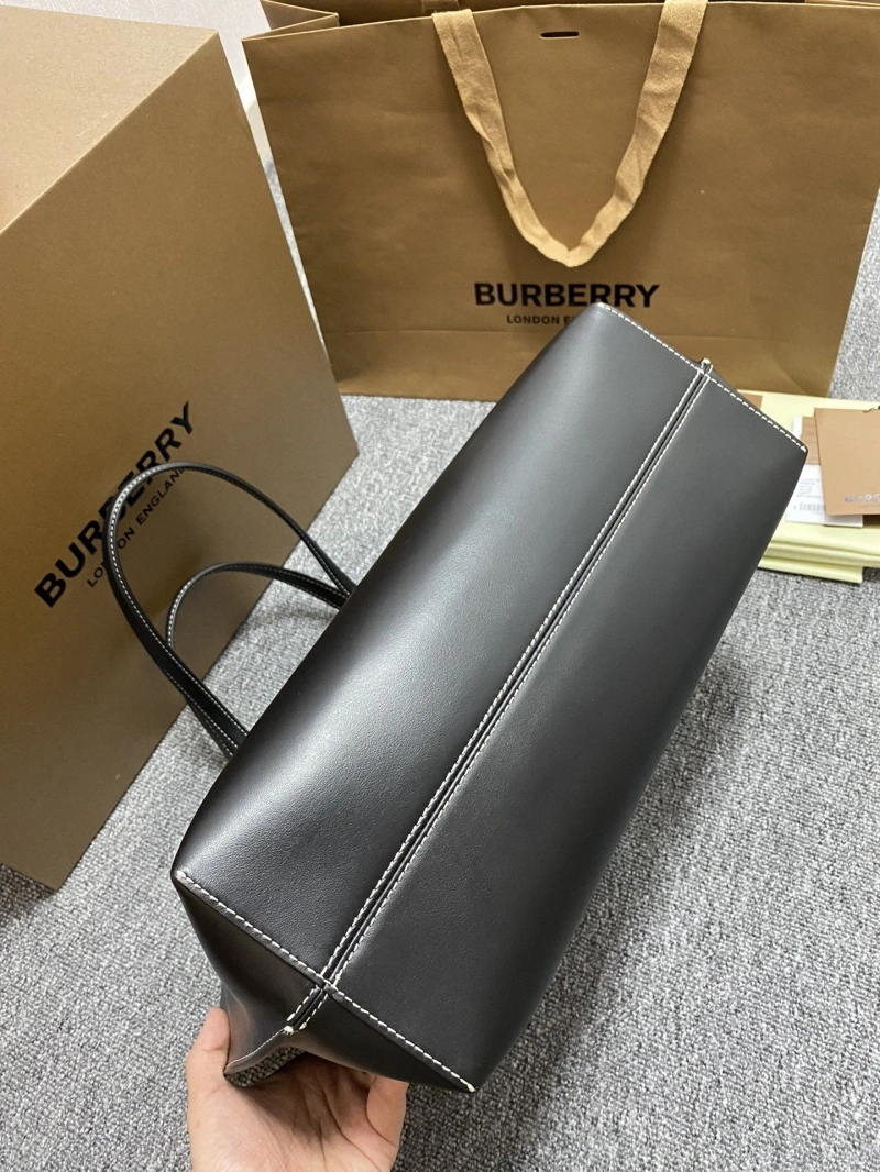 Burberry Shopping Bags 4237H-0115