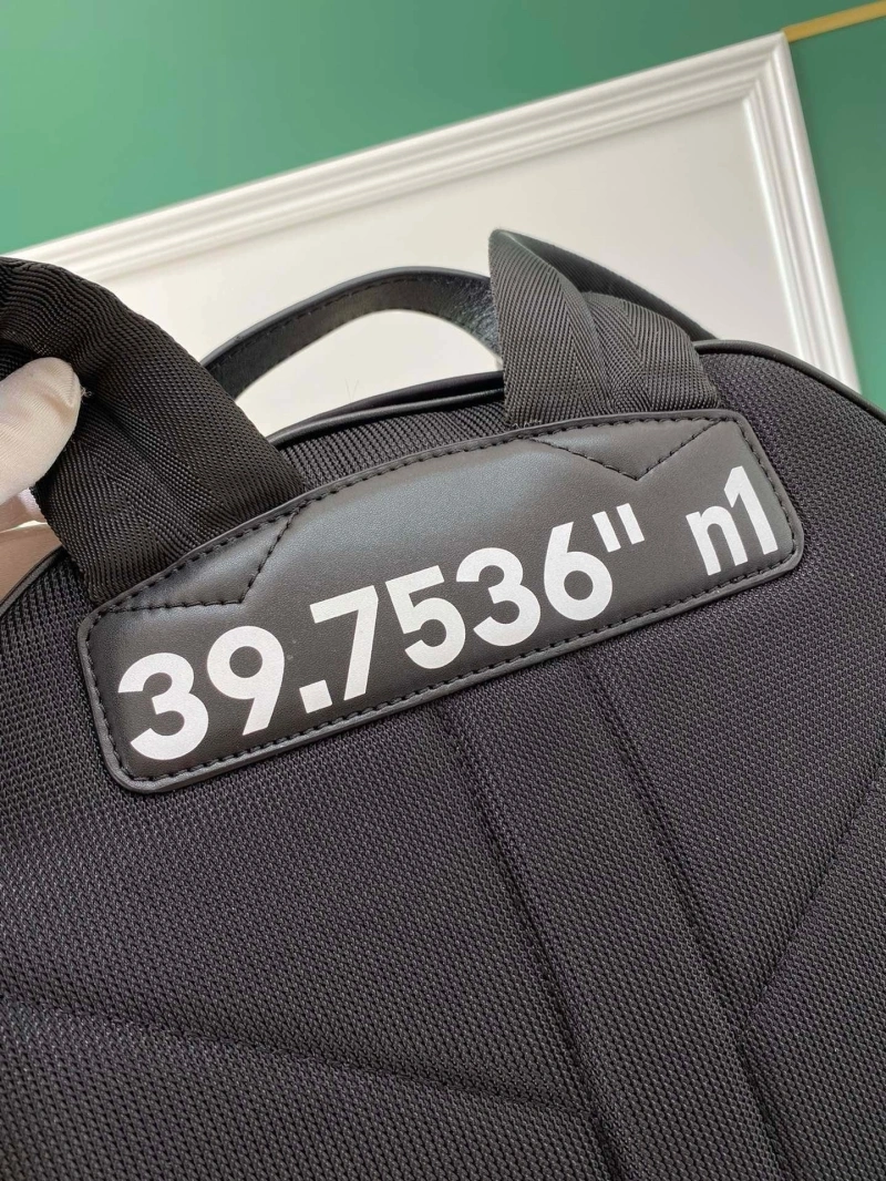 Bv*b*rry backpacks 4237h-0138