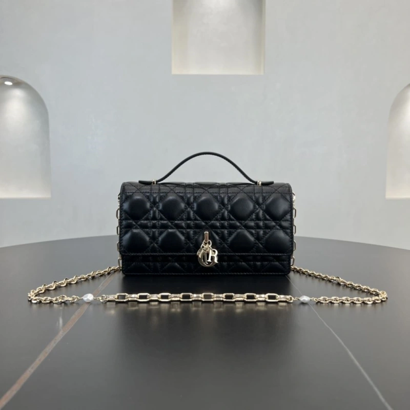 Dior Top Handle Bags 4250I-0025