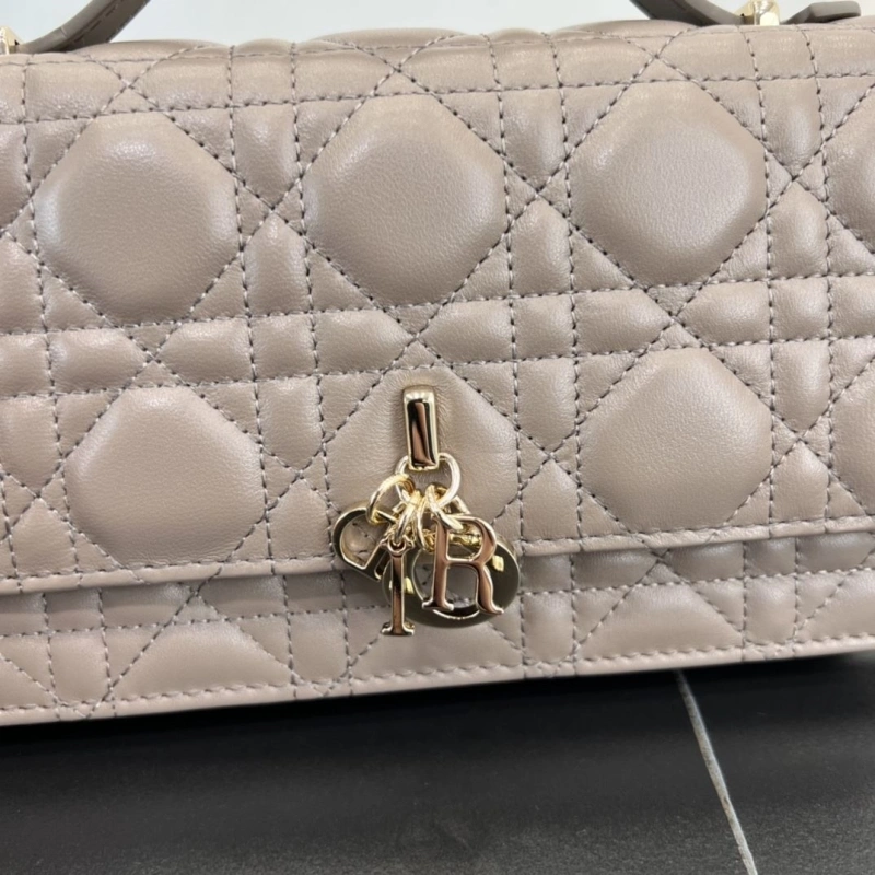 Dior Top Handle Bags 4250I-0028
