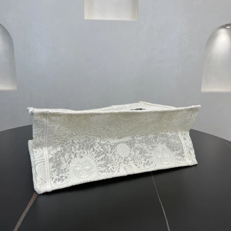 Dior Shopping Bags 4250I-0046