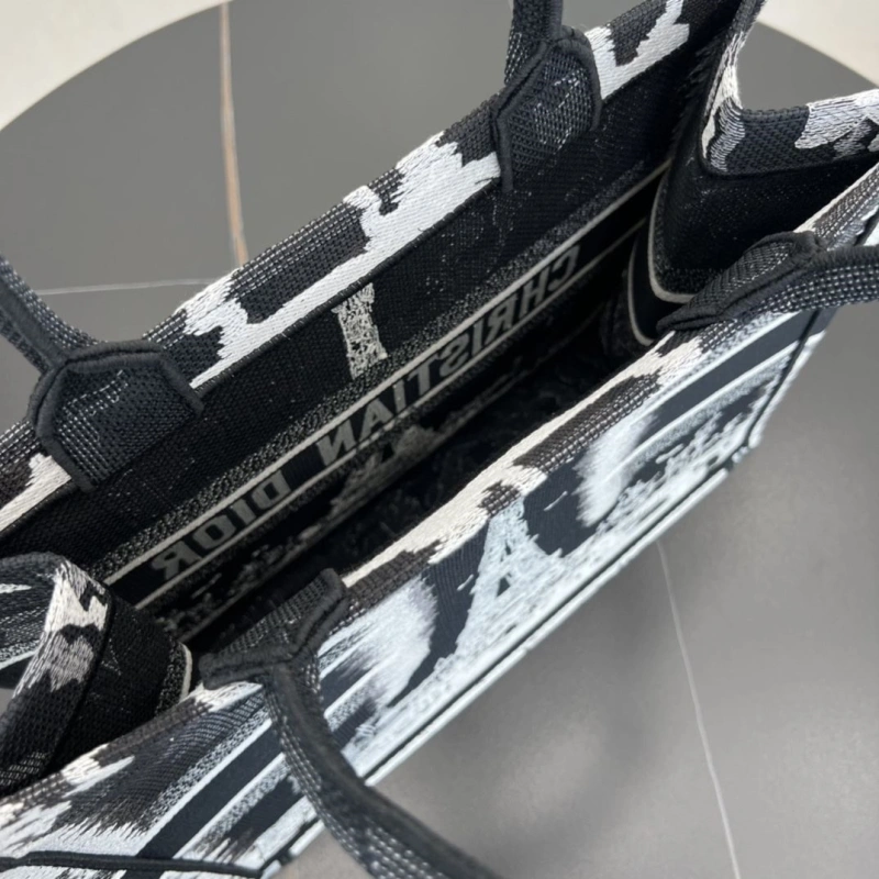 Dior Shopping Bags 4250I-0080