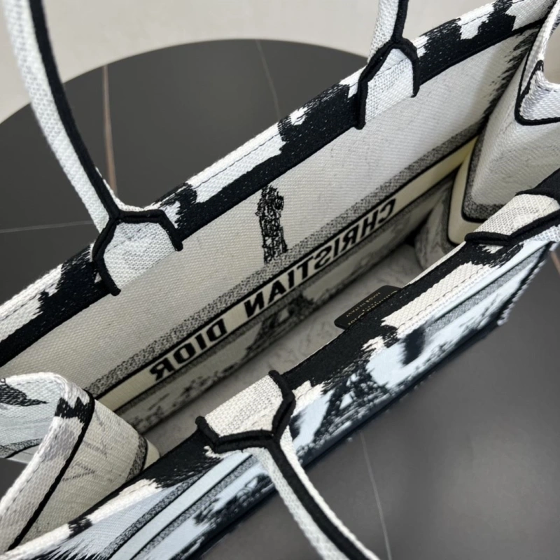 Dior Shopping Bags 4250I-0081