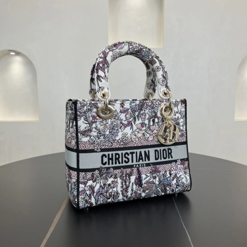 Dior Shopping Bags 4250I-0083