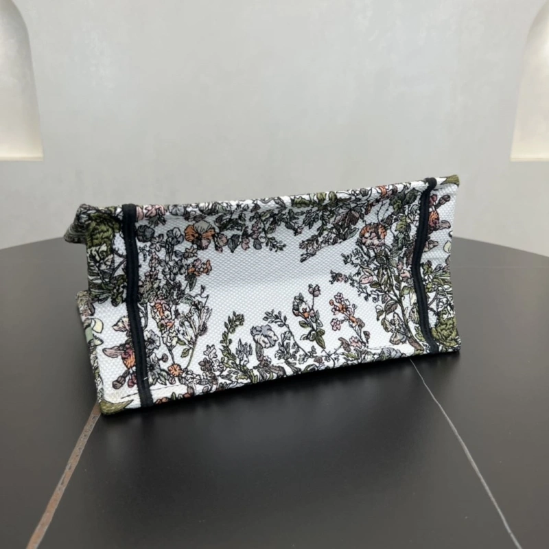 Dior Shopping Bags 4250I-0086