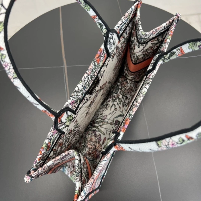 Dior Shopping Bags 4250I-0092