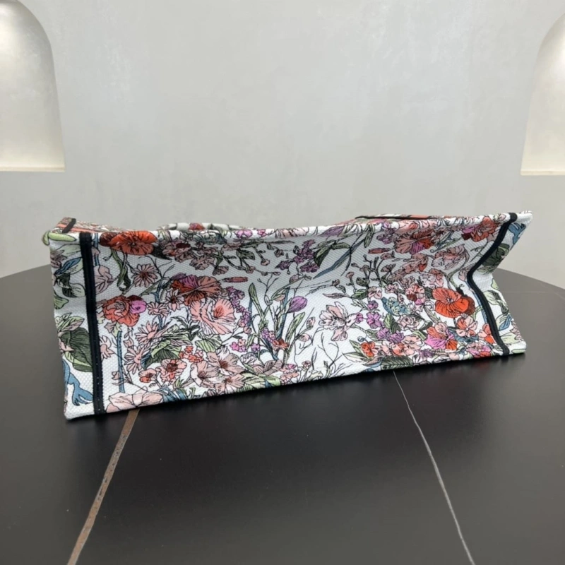 Dior Shopping Bags 4250I-0096