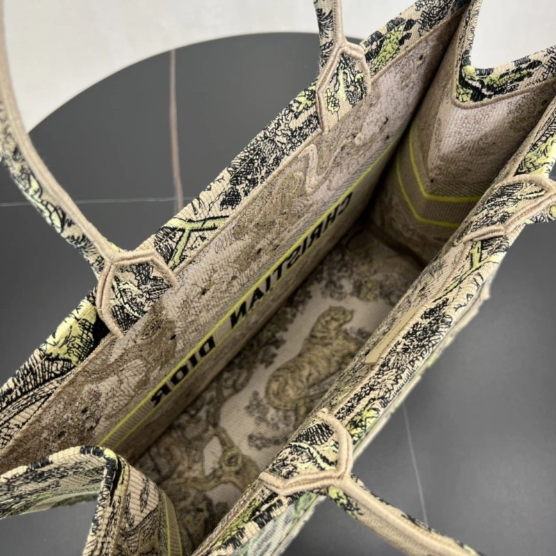 Dior Shopping Bags 4250I-0107