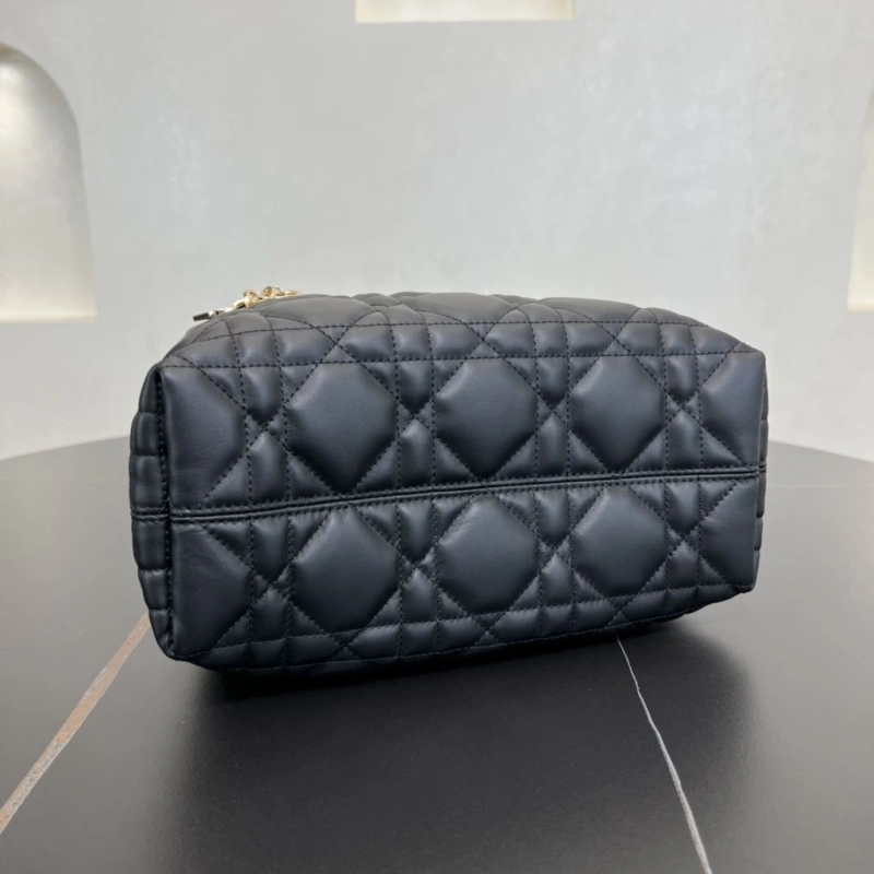 Dior Shopping Bags 4250I-0119