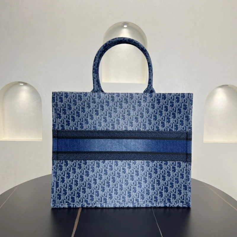 Dior Shopping Bags 4250I-0129