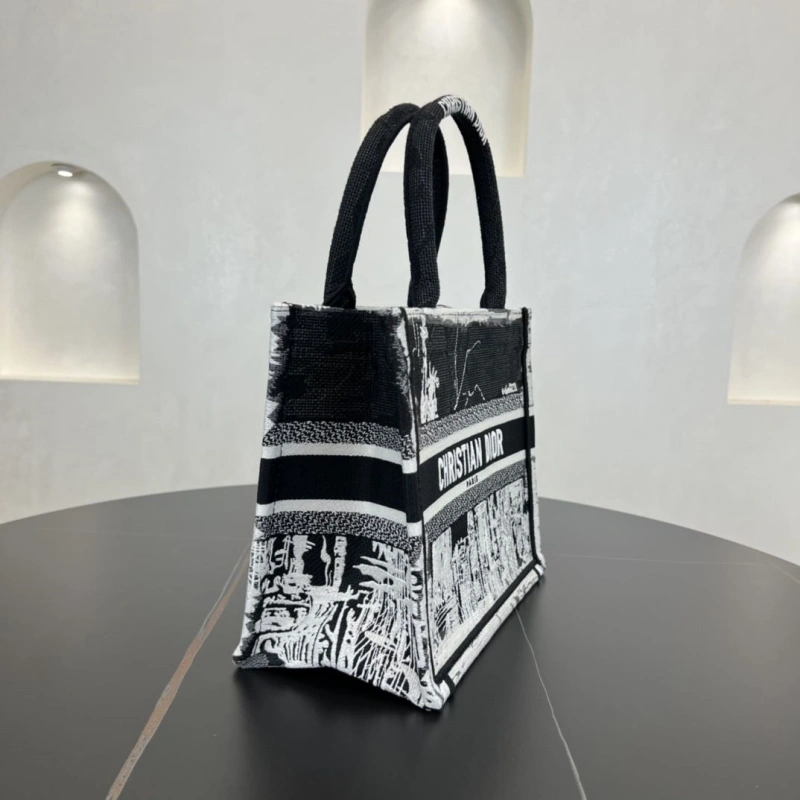Dior Shopping Bags 4250I-0139