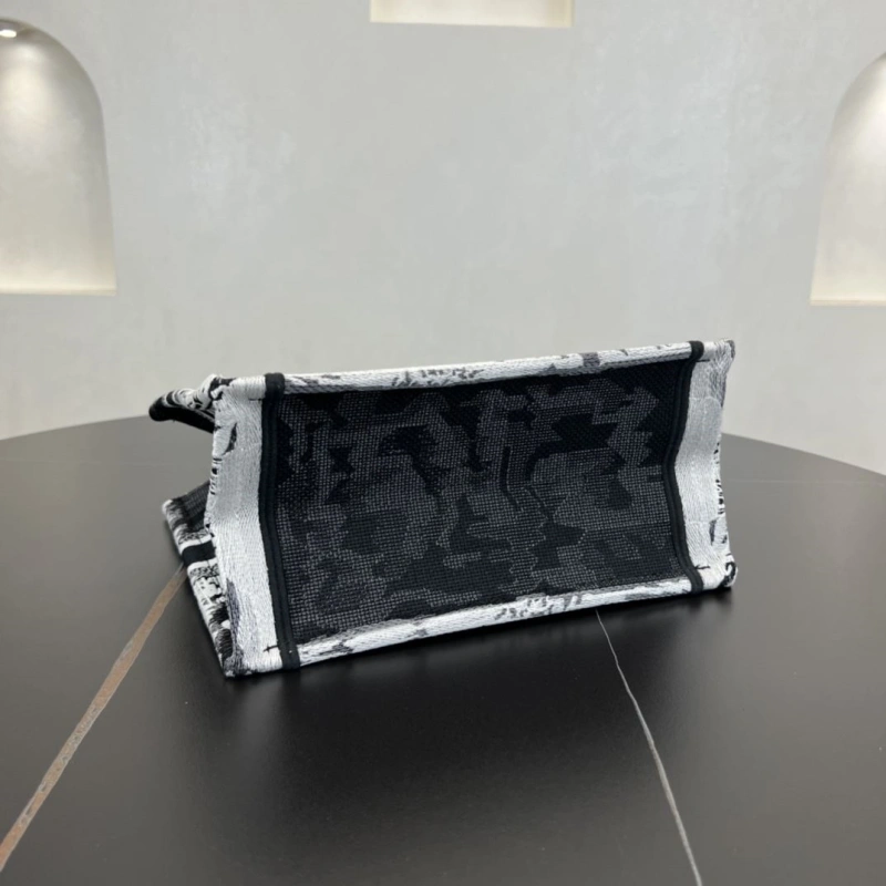 Dior Shopping Bags 4250I-0139