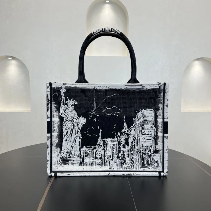Dior Shopping Bags 4250I-0140