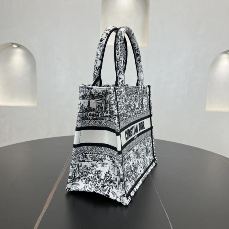 Dior Shopping Bags 4250I-0142