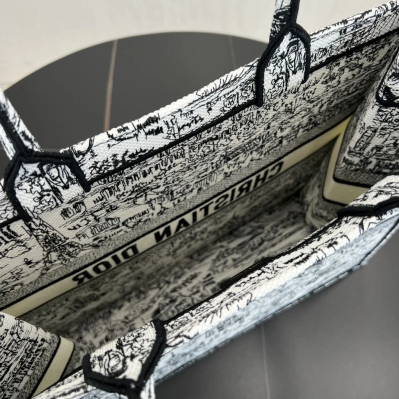 Dior Shopping Bags 4250I-0143