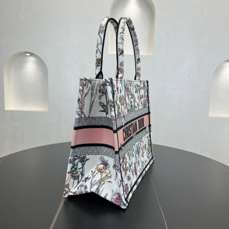 Dior Shopping Bags 4250I-0145