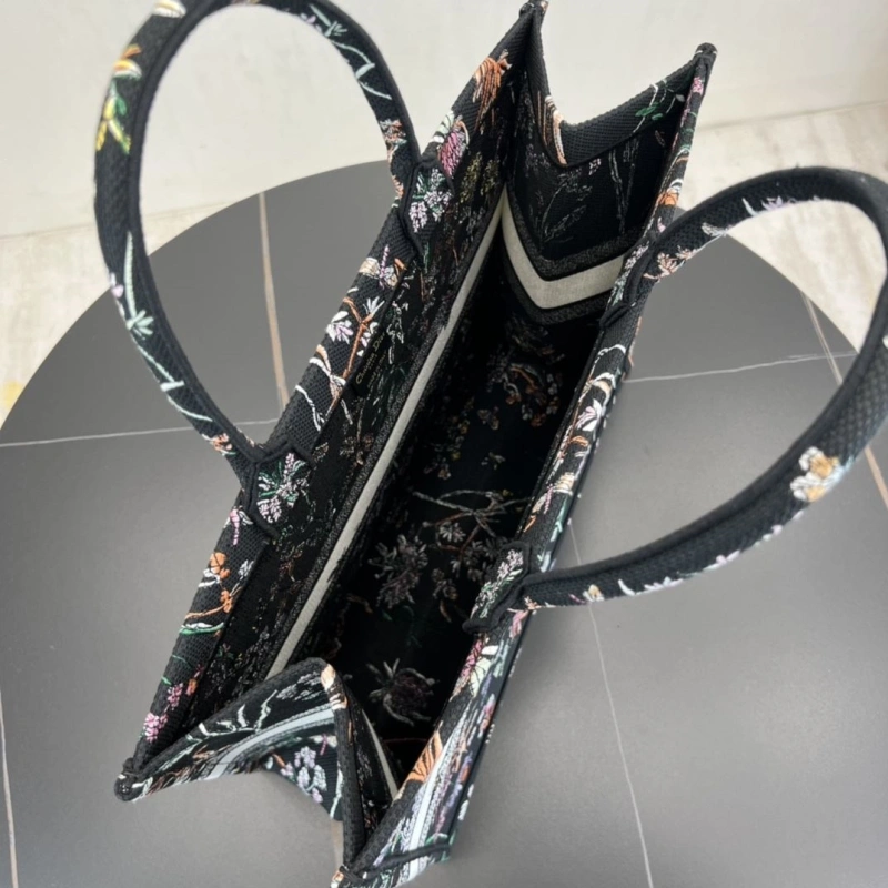 Dior Shopping Bags 4250I-0147