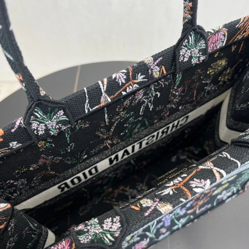 Dior Shopping Bags 4250I-0147