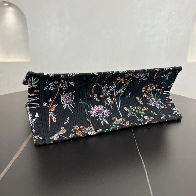 Dior Shopping Bags 4250I-0152