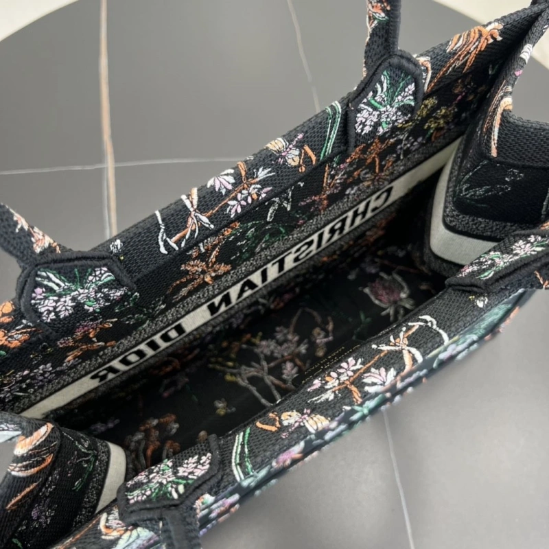 Dior Shopping Bags 4250I-0152