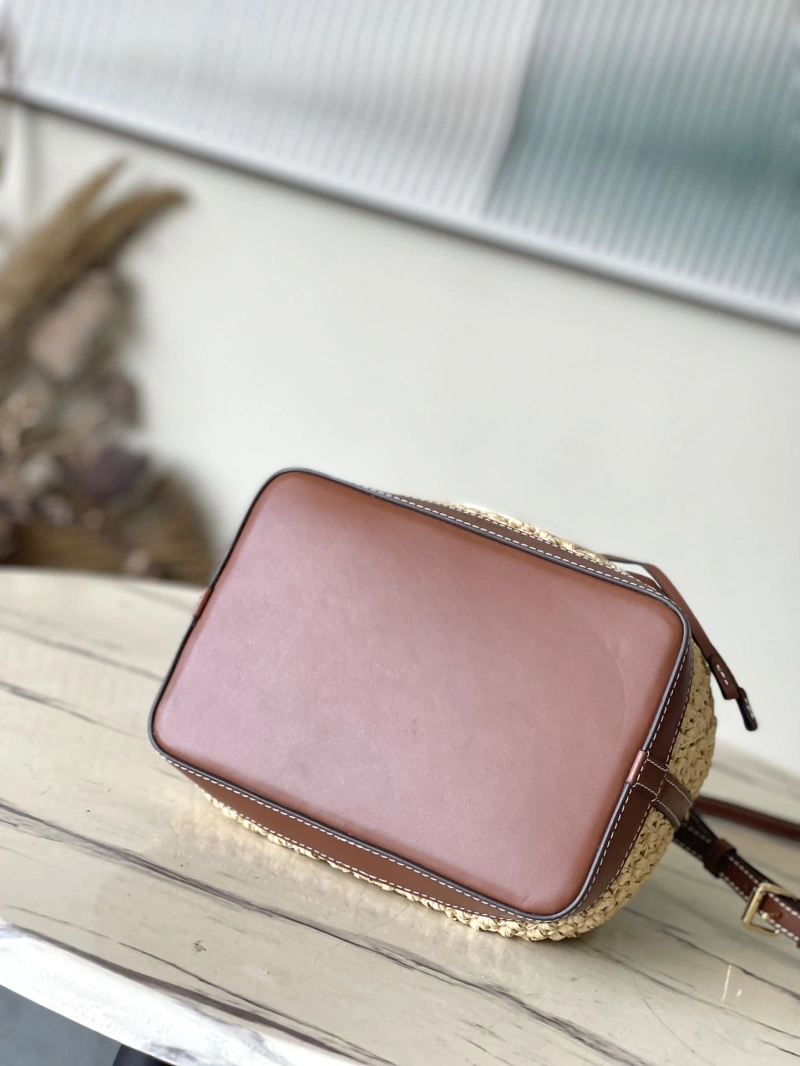 LV Bucket Bags 4286A-0001