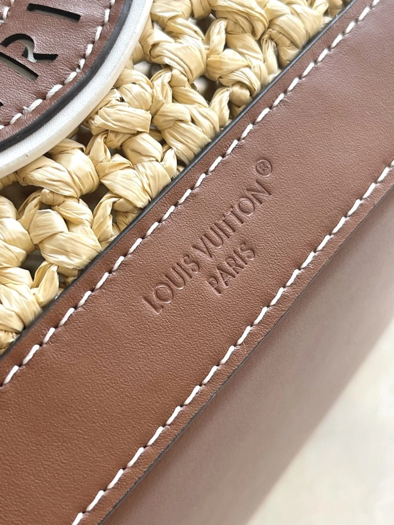 LV Bucket Bags 4286A-0001