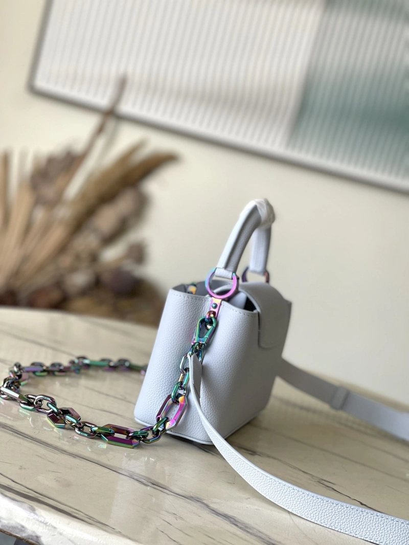 LV Capucines Bags 4286A-0011