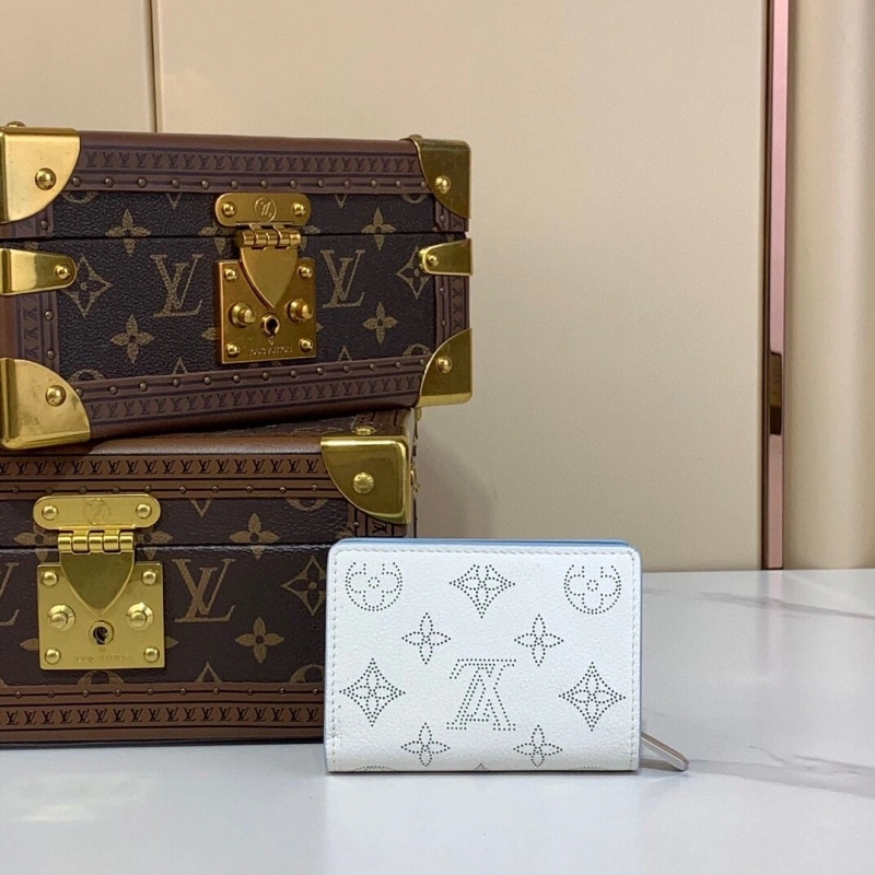 LV Wallets 4286A-0101